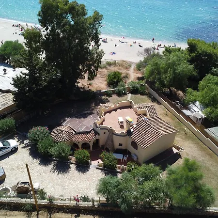 Feriehus Dei Pirati, Sulla Di Campus *